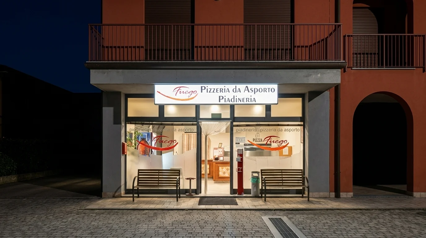 Esterno della Pizzeria Fuego a Bienno illuminato di sera